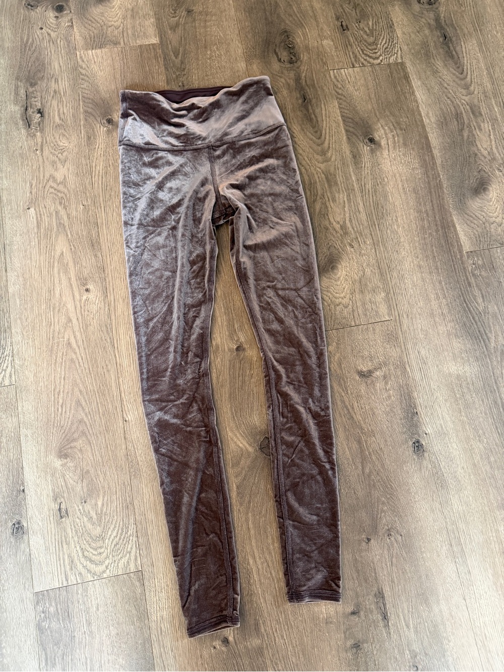 ALO Yoga Velvet Leggings size XS